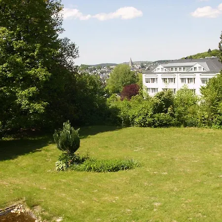 Haus Hellhohl Garni Hotel