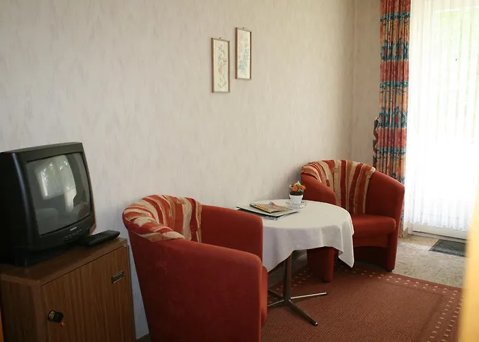 Haus Hellhohl Garni Брилон